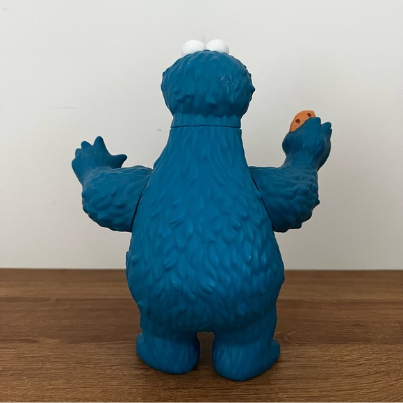 SESAME STREET Cookie Monster Figurine - Picture 2 of 3